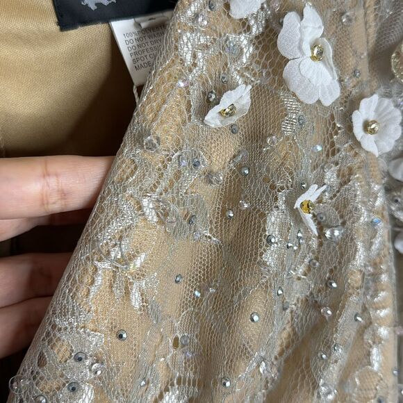 Mac Duggal FLORAL EMBELLISHED LACE A-LINE COCKTAIL DRESS size 4 - Picture 11 of 15